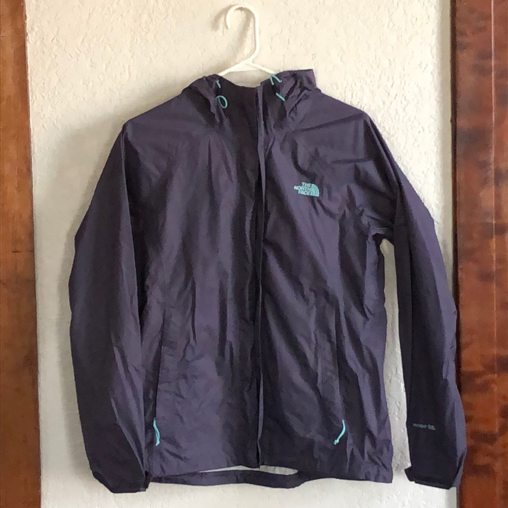 Hardly worn North face rain coat